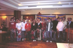 24 Kreismeister 2005 wurden vorgestellt und erhielten eine Sporttasche gestiftet von der KSK Rotenburg - Bremervörde