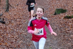 Zi09: Sophie Aeplinius (Nr. 624) von der LAV Zeven kam beim 1300m-Lauf der Kinder W10 mit 6:07 Minuten auf den zweiten Platz hinter ihrer Vereinskameradin Lara Fitschen.