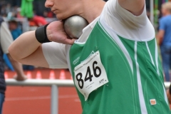 Hendrik Rössler (SuS Olfen) gewann am Samstag das Kugelstoßen der Männer (13,86m) und kam am Sonntag im Diskuswurf mit 36,96m auf den zweiten Platz.