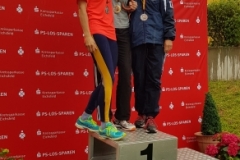 Siegerehrung 80m Hürden mit Melinda Dènes (li.).