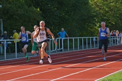 Helmut Meier (Nr. 279) – hier über die 100m - sicherte sich bei den Landesmeisterschaften gleich drei erste Plätze.