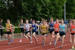 Schnellster Läufer der Männer über die 1500m war mit 3:52,31 min Dan Bürger (Nr. 40, LG Nord Berlin).