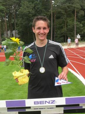 Christian Hatwig, der Landesmeister im 400m-Hürdenlauf  bei der männlichen Jugend A und B