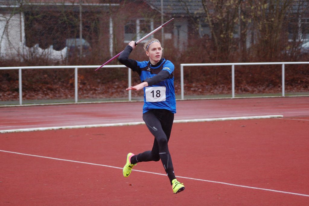 Mit 44,34m wurde Marie Dehning von der LG Celle-Land Jugendmeisterin im Speerwurf der weiblichen Jugend U18.