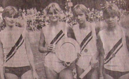 Dobrock Bergfest 1983 Sieger 4x100m Staffel weibl.Jugend B v.l.n.r.: Kathrin Holsten, Ilke Zimmermann, Petra Ilmers, Anke Martens