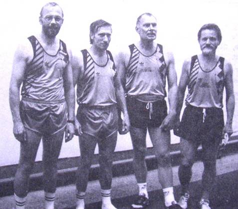 Senioren M50 4x100m DM II in Halle v.l.n.r.: Claus Restle, H.H.Neblung, Heiko Edler, Hans Himmel